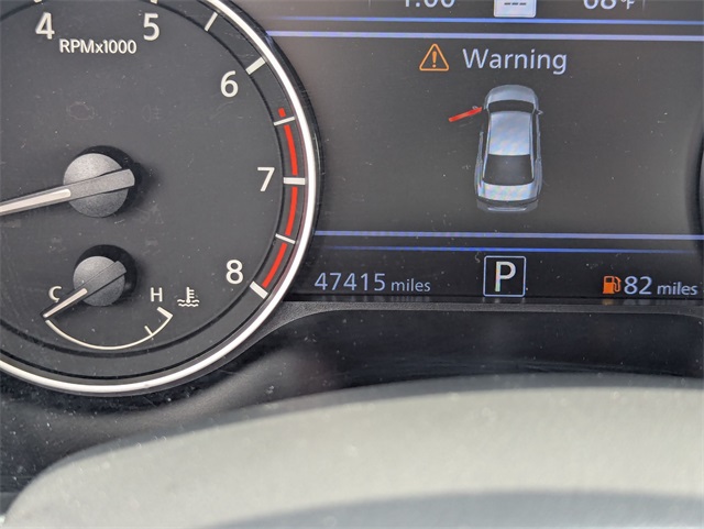 Vehicle image 14 of 27