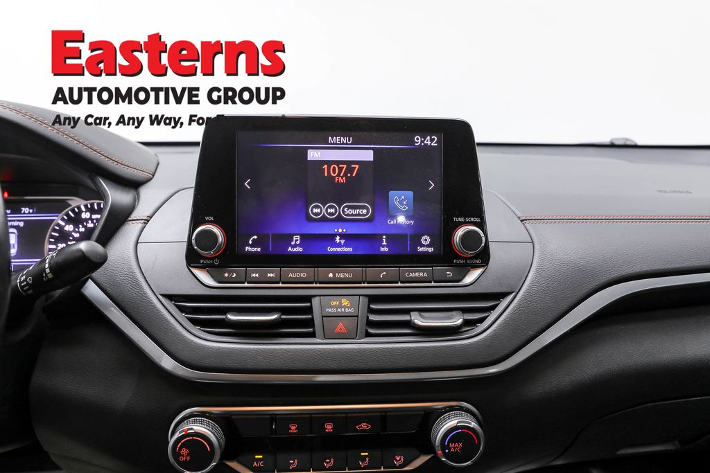 2022 Nissan Altima 2.5 SR Image 49 of 62