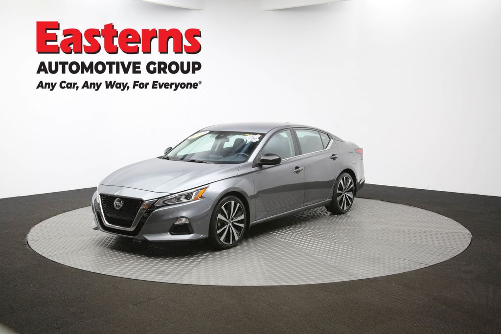 2022 Nissan Altima 2.5 SR Image 3 of 62