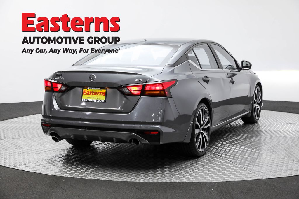 2022 Nissan Altima 2.5 SR Image 25 of 62
