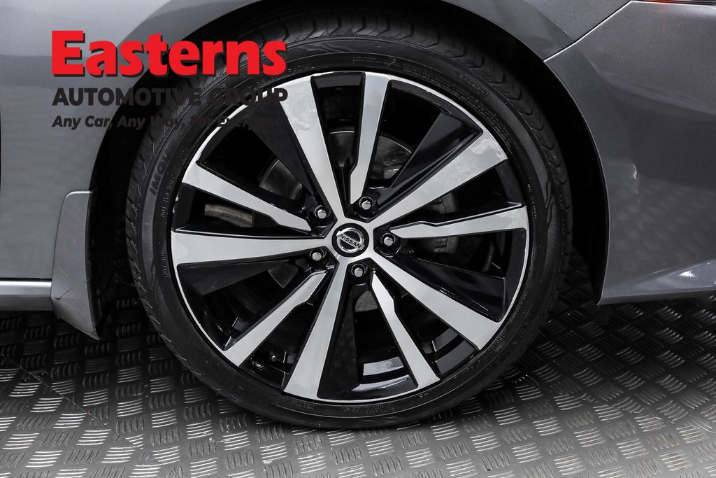 2022 Nissan Altima 2.5 SR Image 42 of 62