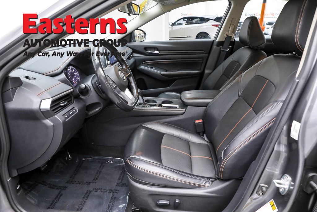 2022 Nissan Altima 2.5 SR Image 45 of 62