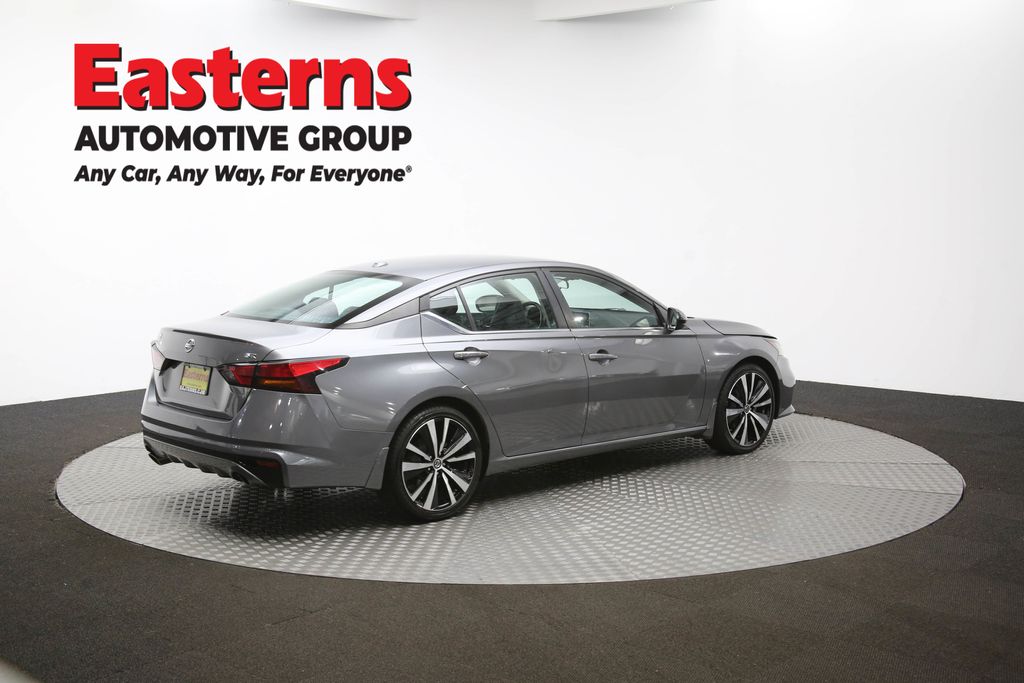 2022 Nissan Altima 2.5 SR Image 26 of 62