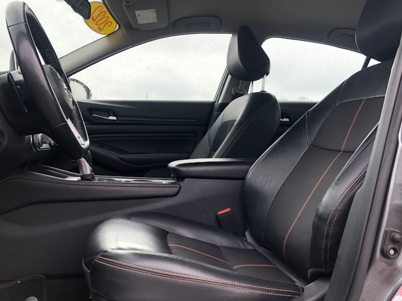 2022 Nissan Altima 2.5 SR Image 14 of 32