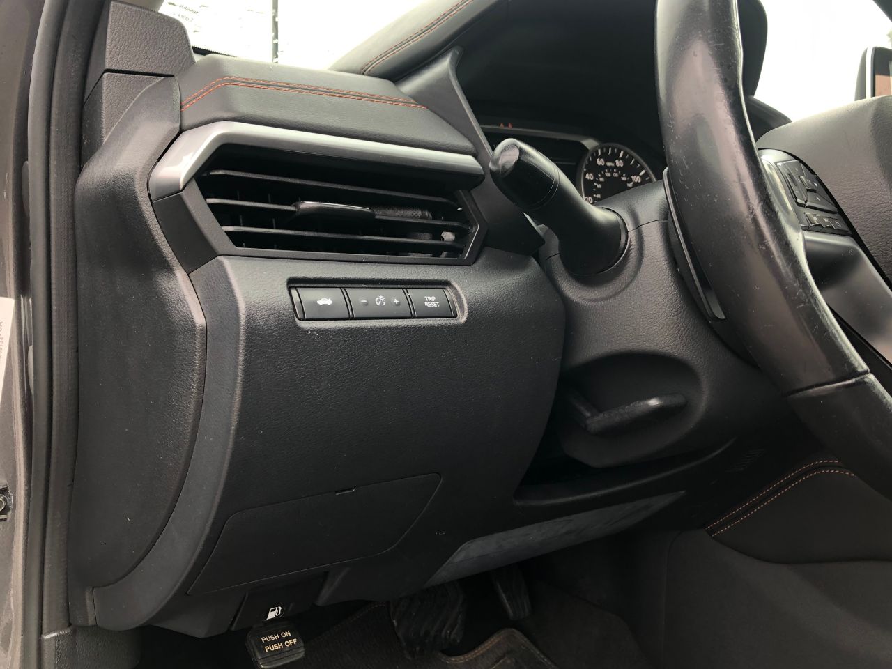 2022 Nissan Altima 2.5 SR Image 13 of 32