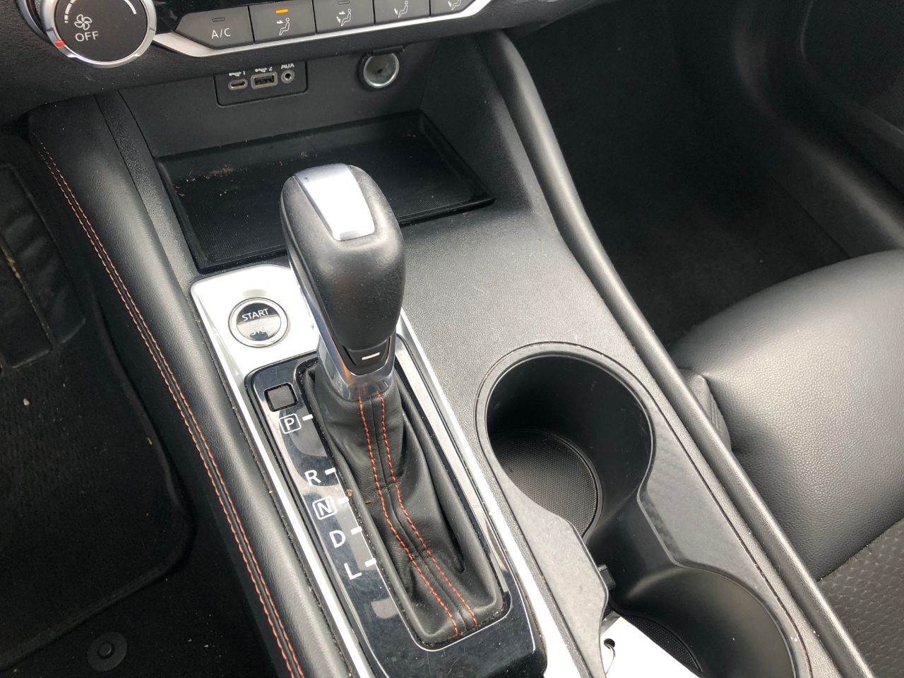 2022 Nissan Altima 2.5 SR Image 28 of 32