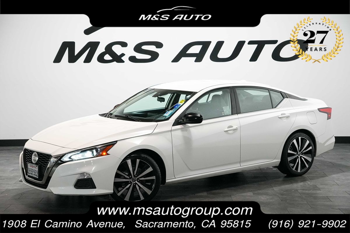 2022 Nissan Altima 2.5 SR Image 1 of 20
