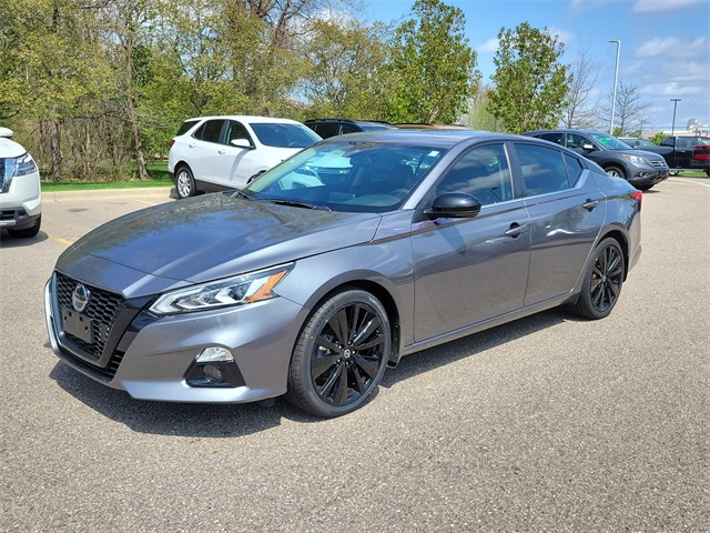 Vehicle image 1 of 30