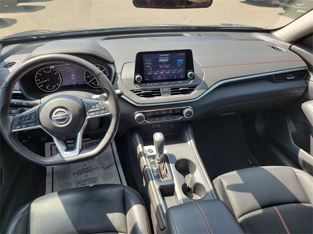 Vehicle image 22 of 30