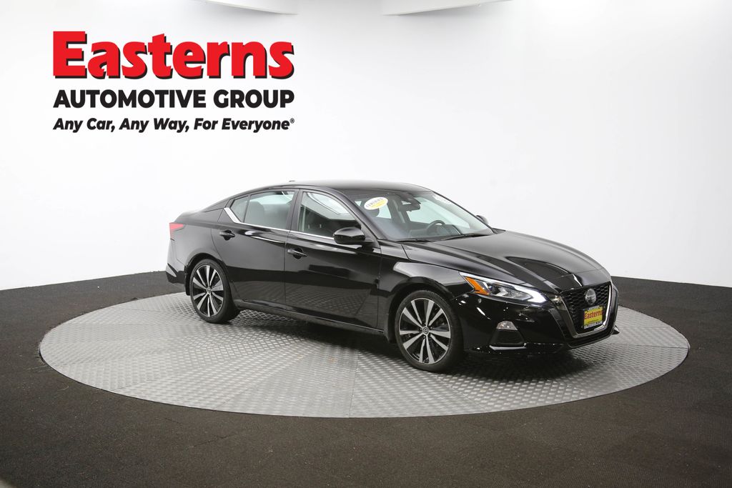 Vehicle image 13 of 61