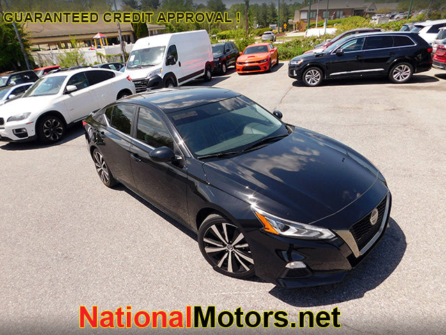 Vehicle image 1 of 14