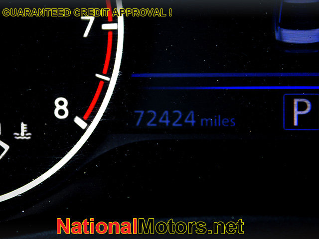 Vehicle image 12 of 14
