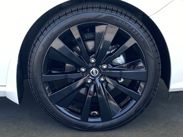 2022 Nissan Altima 2.5 SR Image 5 of 15