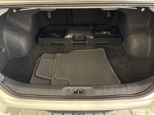 2022 Nissan Altima 2.5 SR Image 6 of 15
