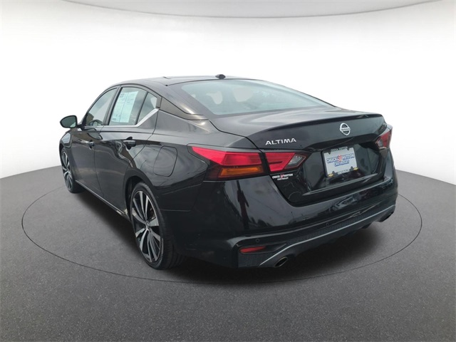 2022 Nissan Altima 2.5 SR Image 7 of 29