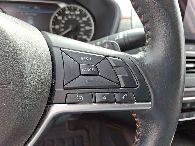 Vehicle image 22 of 30