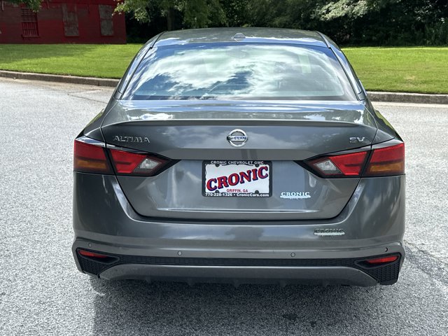 Vehicle image 6 of 31
