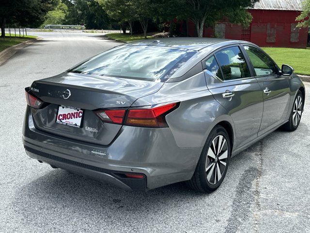 Vehicle image 5 of 31