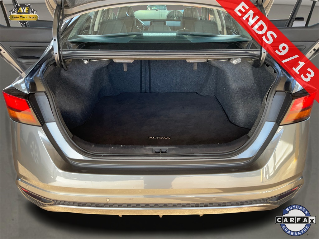 2022 Nissan Altima 2.5 SV Image 12 of 62
