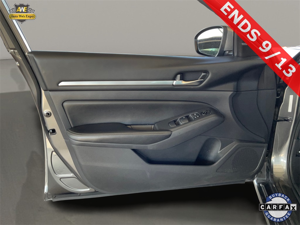 2022 Nissan Altima 2.5 SV Image 32 of 62