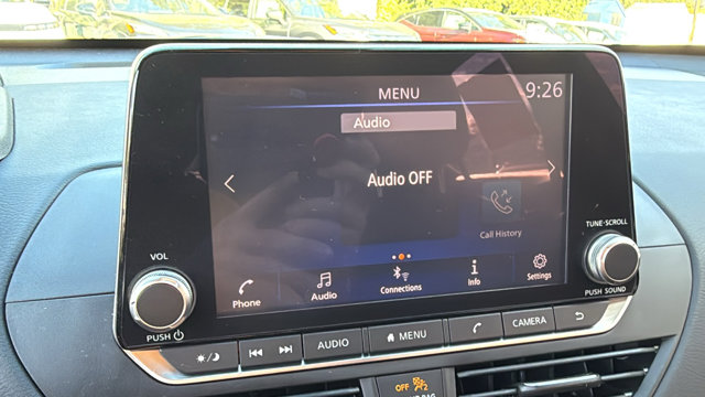 2022 Nissan Altima 2.5 SV Image 14 of 25