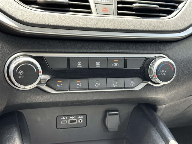 Vehicle image 29 of 29