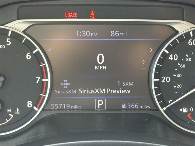 Vehicle image 17 of 29