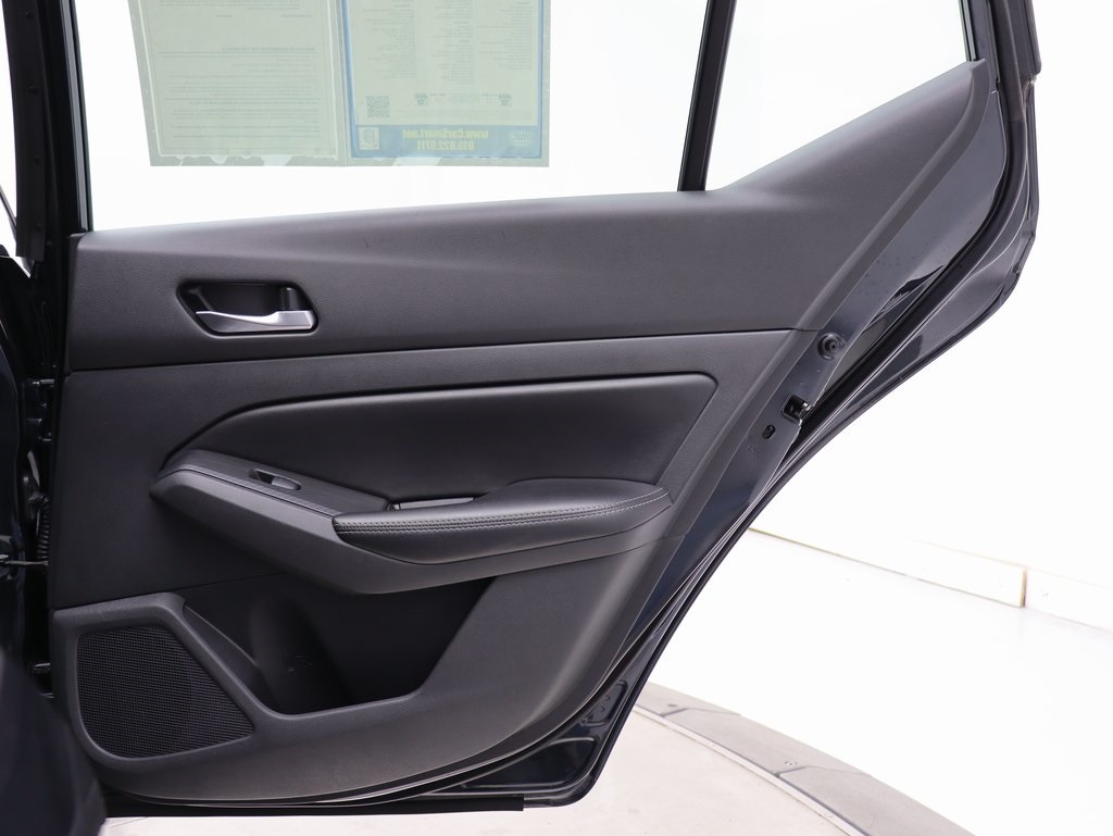 Vehicle image 49 of 55