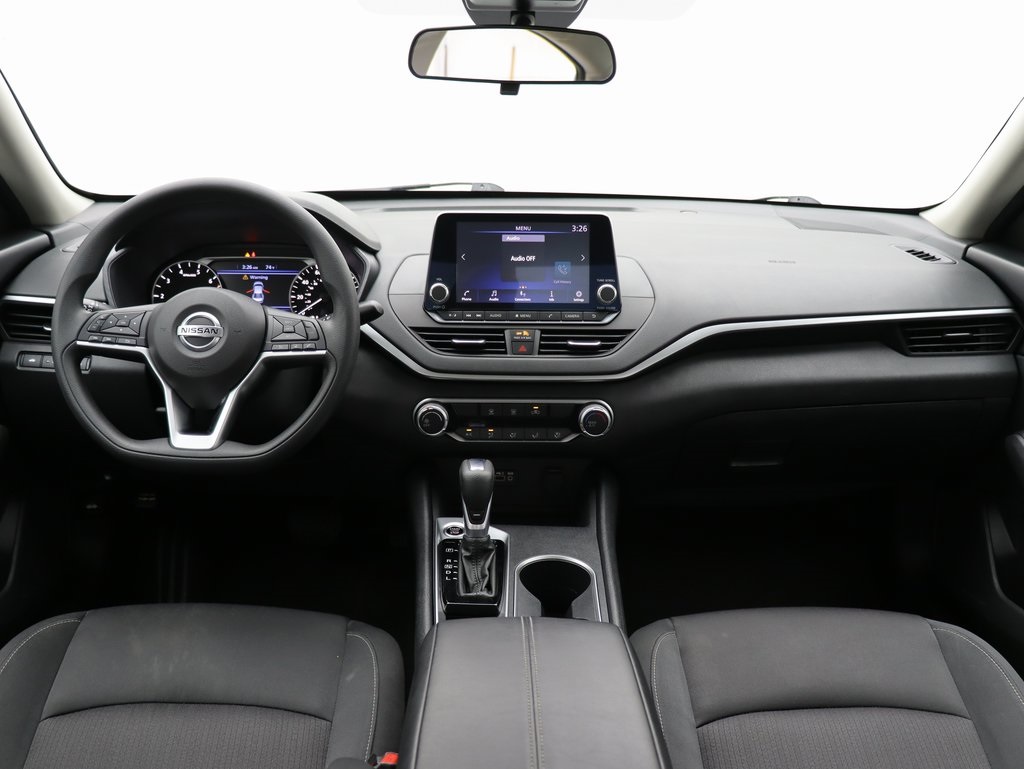 Vehicle image 40 of 55