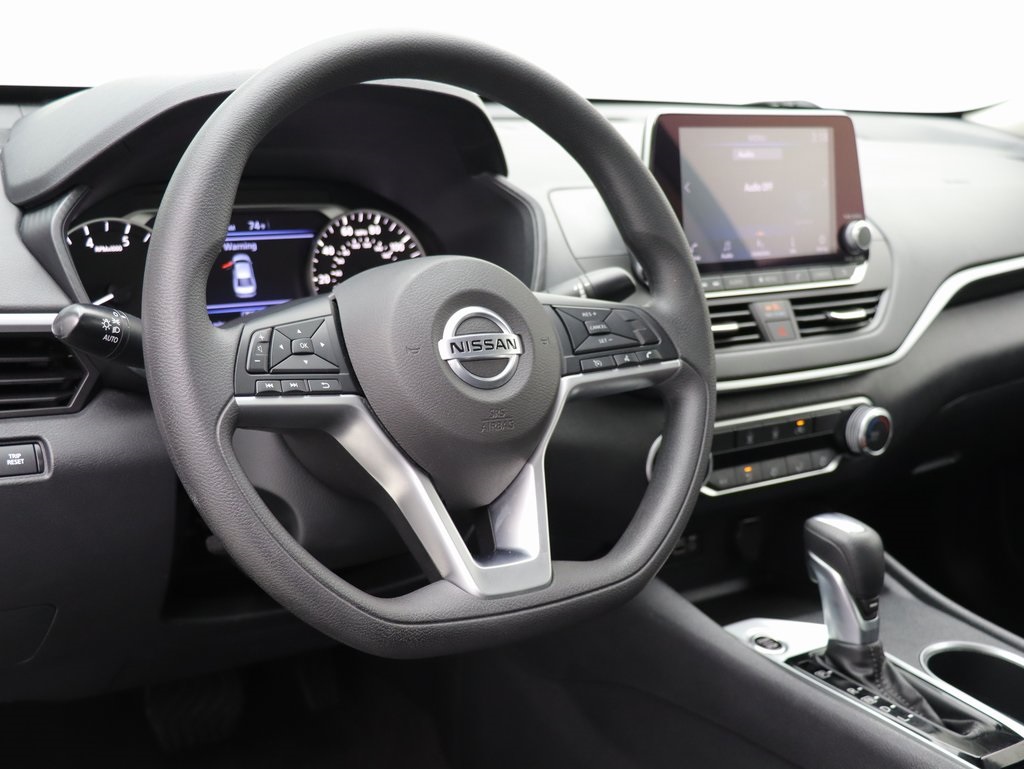 Vehicle image 23 of 55
