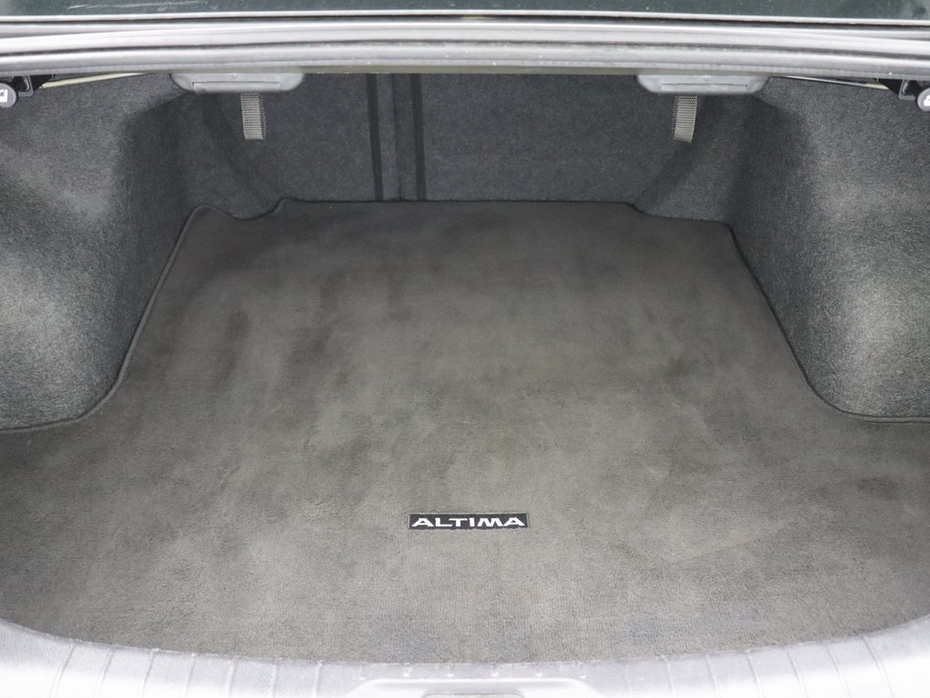 Vehicle image 28 of 55