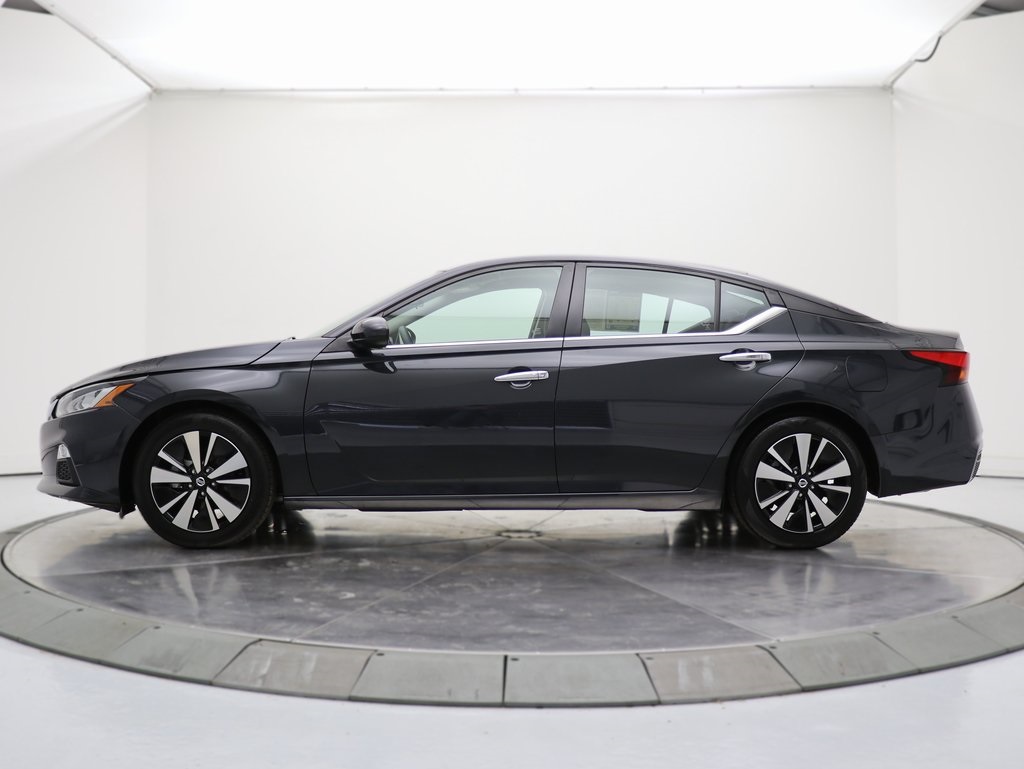 Vehicle image 14 of 55