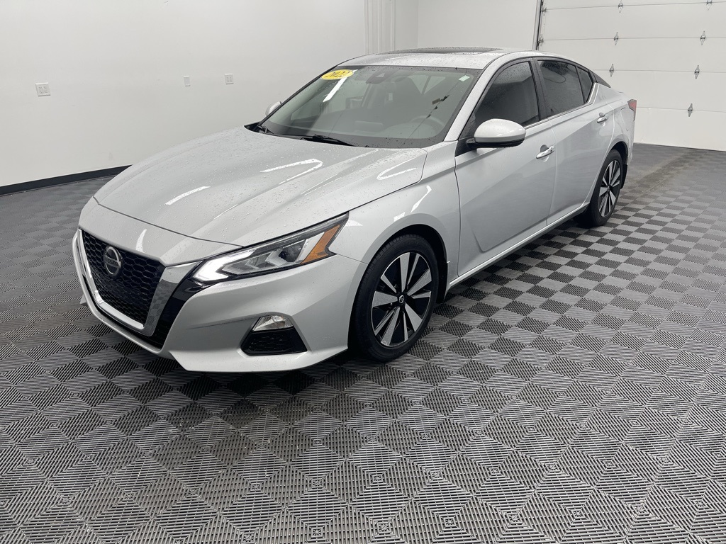 Vehicle image 1 of 34