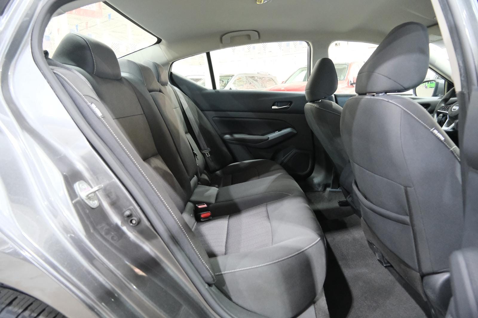 2022 Nissan Altima 2.5 SV Image 15 of 37