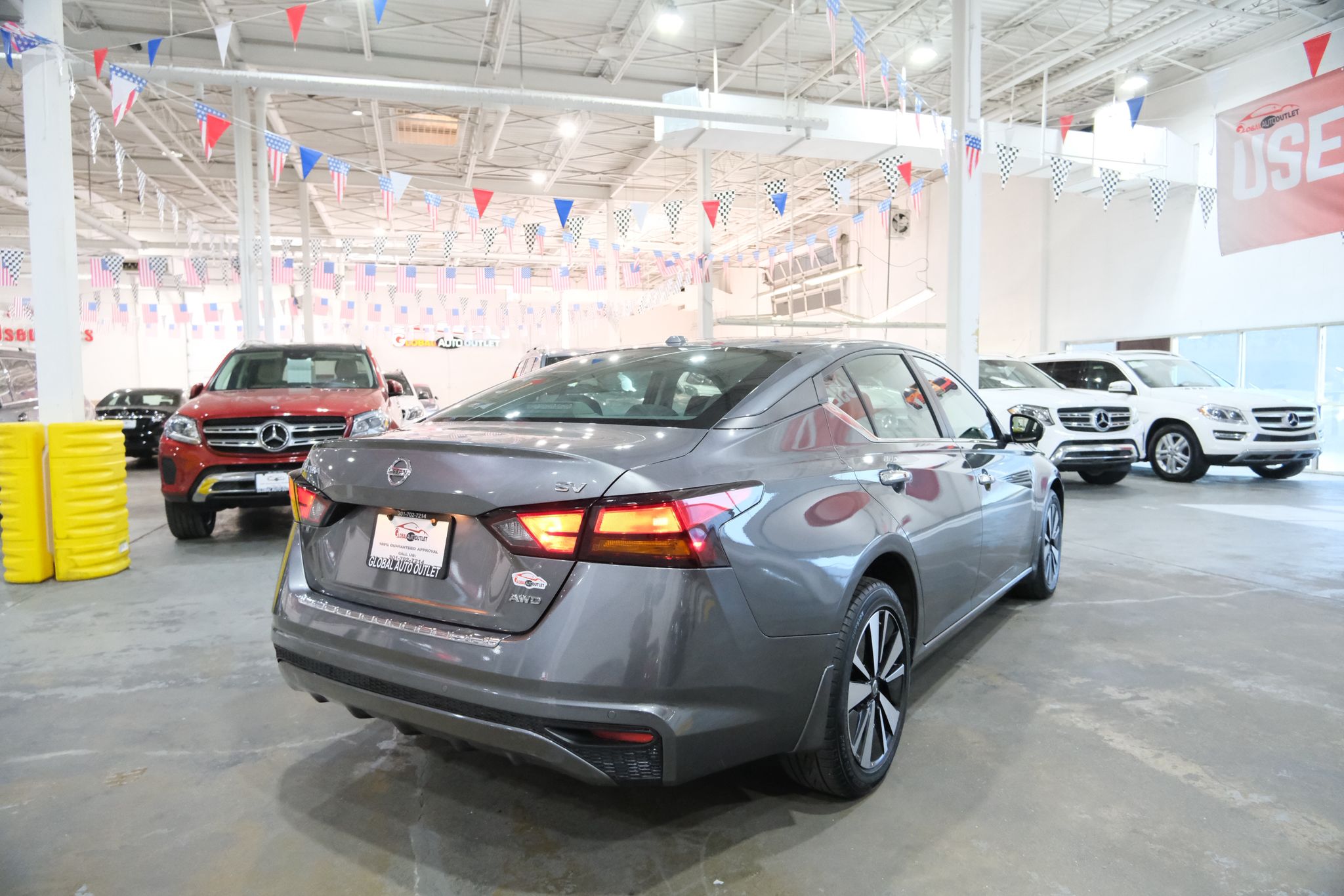 2022 Nissan Altima 2.5 SV Image 5 of 37