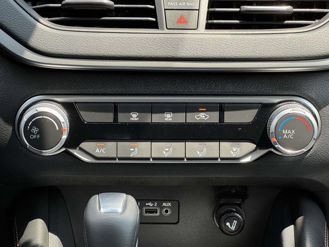 Vehicle image 25 of 25