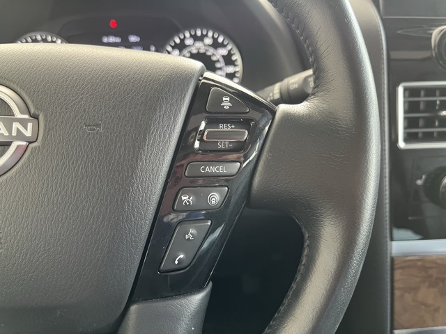 Vehicle image 18 of 35