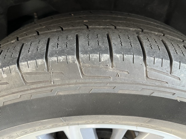 Vehicle image 7 of 35