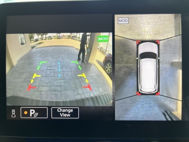 Vehicle image 12 of 35