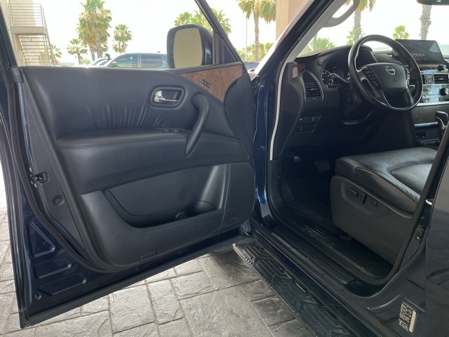 Vehicle image 31 of 35