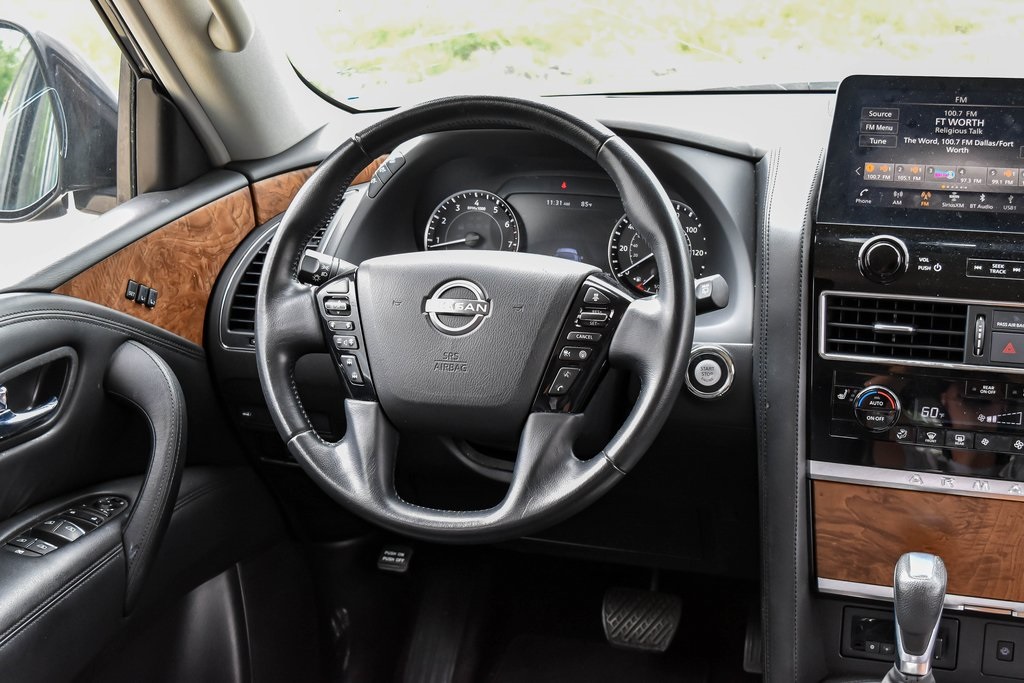 Vehicle image 16 of 31