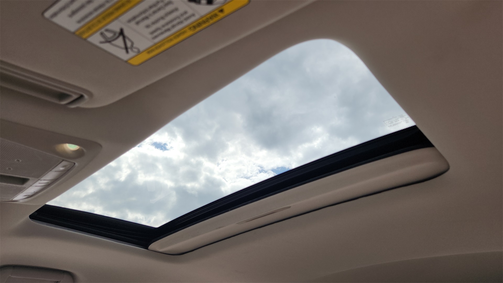 Vehicle image 11 of 38