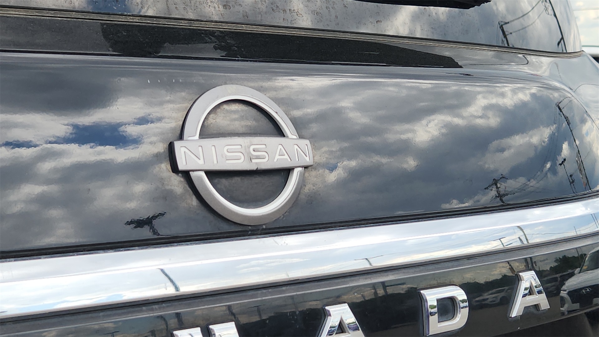 Vehicle image 37 of 38