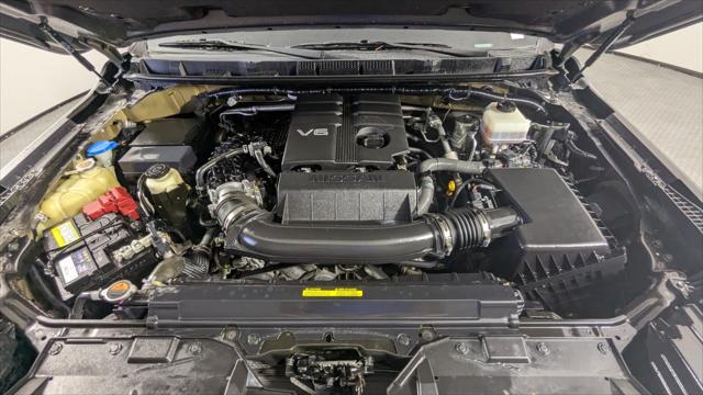 Vehicle image 31 of 35