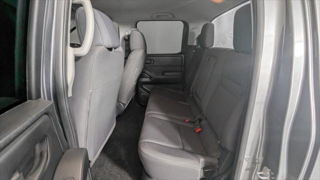 Vehicle image 28 of 35