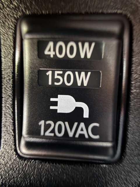 Vehicle image 37 of 44