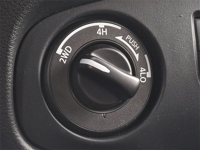 Vehicle image 26 of 30