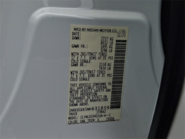 Vehicle image 24 of 30