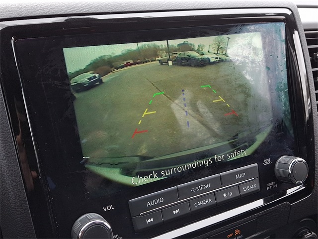 Vehicle image 15 of 30