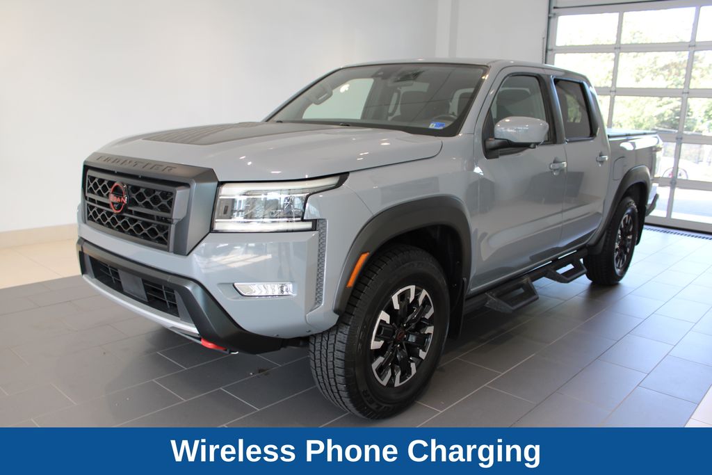 2022 Nissan Frontier PRO-4X Image 1 of 37